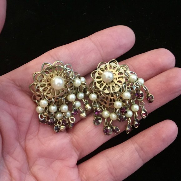 Earrings Vintage Chandelier Gold Pearls Purple Rhi - Picture 8 of 10